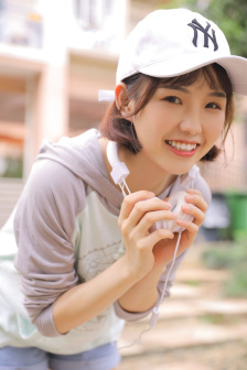 王牌贱谍